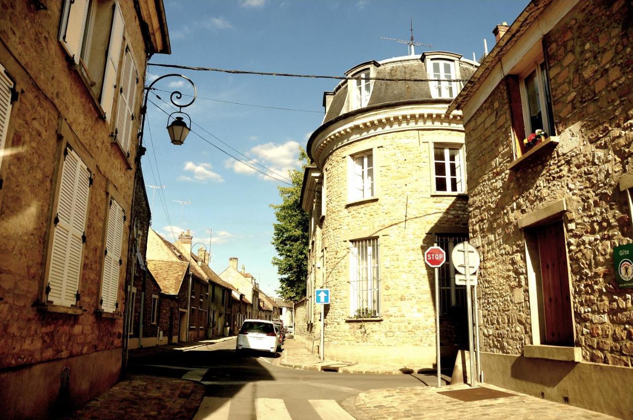 Appartement en plein cœur de Milly-la-Forêt Milly-la-Foret Exterior foto